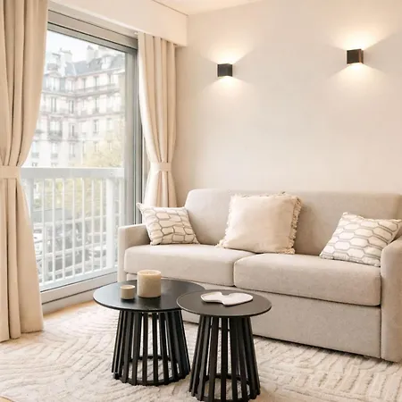 Ideal Parisian Close To Montparnasse
