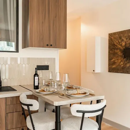Ideal Parisian Close To Montparnasse Lägenhet *